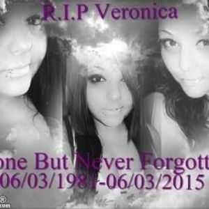 Meet your Posher, Leanne