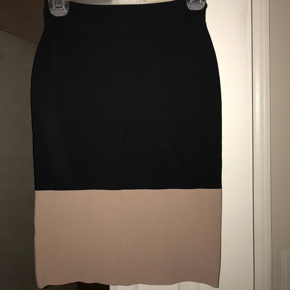 Brand new BCBG skirt