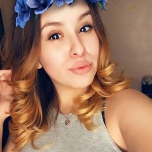 Meet your Posher, Gabi