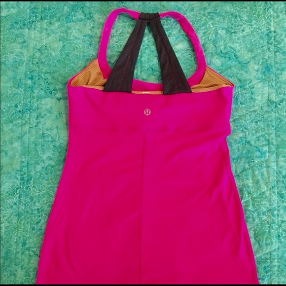Lululemon Scoop Me Up Tank - Picture 2 of 5