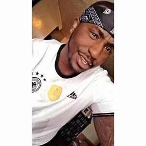 Meet your Posher, Dwayne