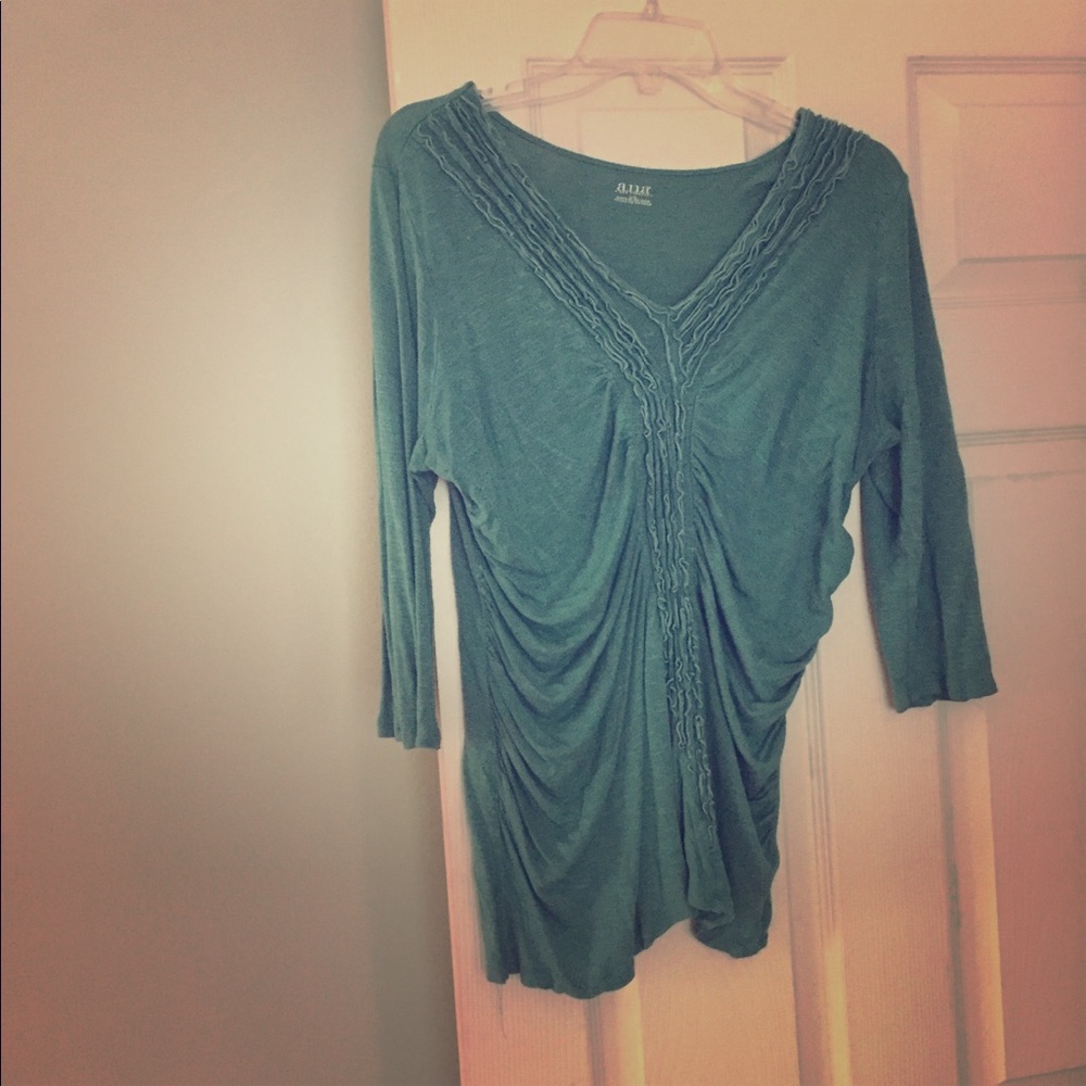 Flattering three quarter length top