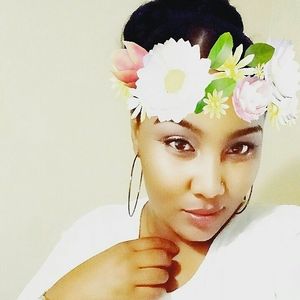 Meet your Posher, Kalia