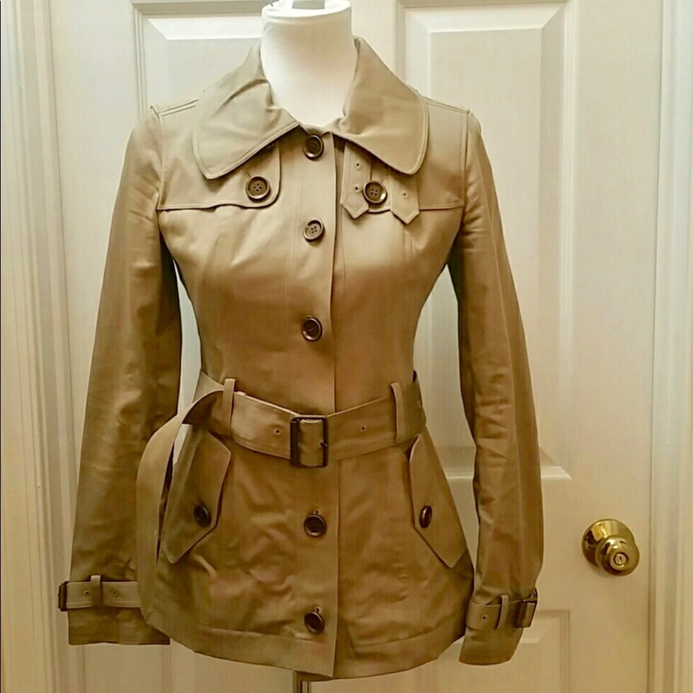 SOLD 🔥Authentic Burberry Khaki Jacket