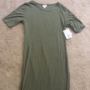 Medium LulaRoe Julia