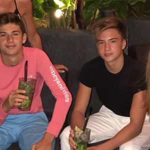 Meet your Posher, Killian