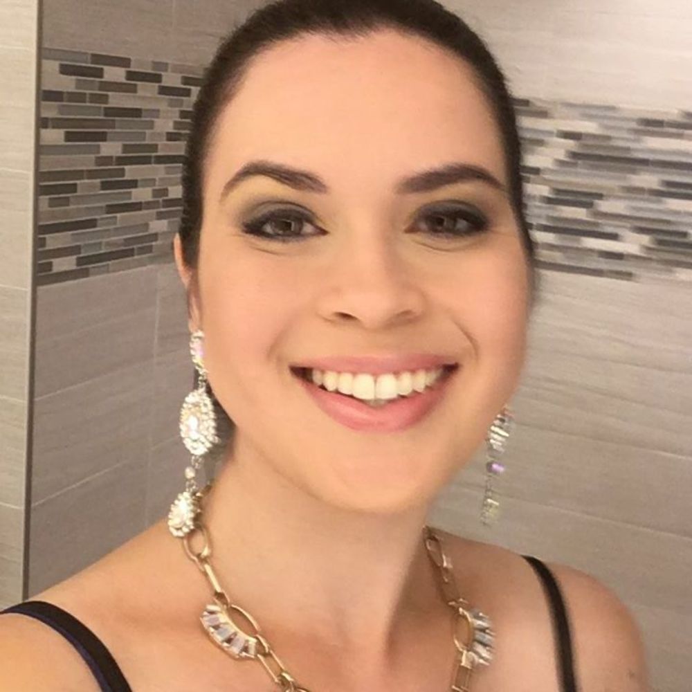 Meet your Posher, Naomi