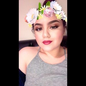 Meet your Posher, Lorena