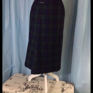 ~~Vintage wool green plaid skirt 1x-2x