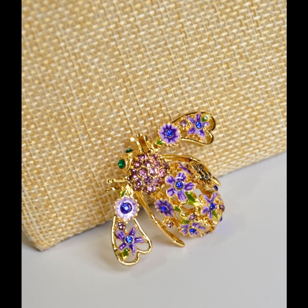 Joan Rivers Floral Crystals Bee Pin Brooch