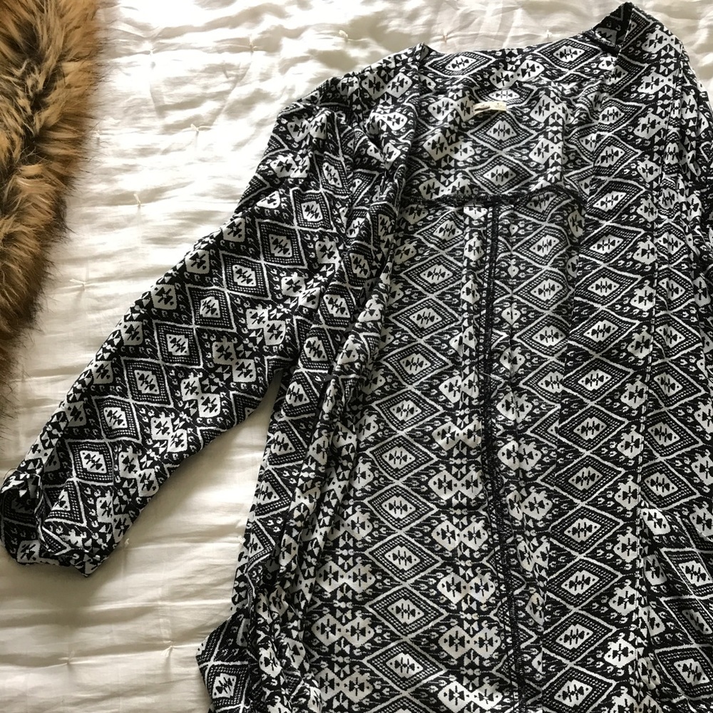 $10 for ONE DAY! Hollister cardigan