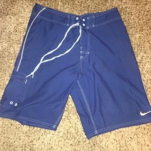 Nike 32" board shorts