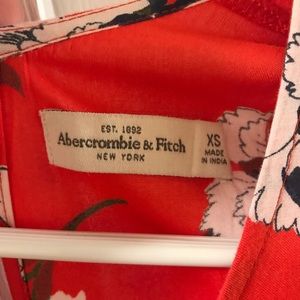 xs Abercrombie Red Floral dress