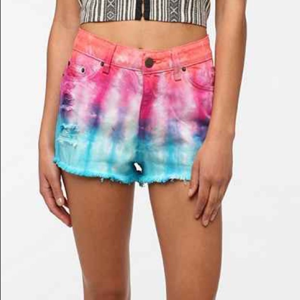 BDG high rise, cheeky, tie die shorts