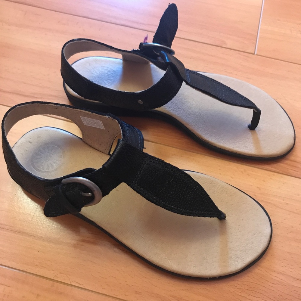 Sandals by UGGS size 4