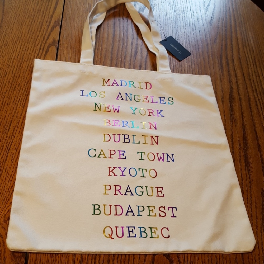 Tote bag