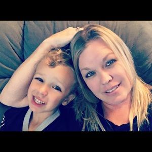 Meet your Posher, Candice