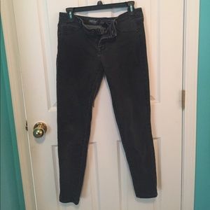 Mid-rise Denim Legging