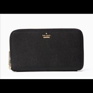 BRAND NEW Kate Spade travel size wallet