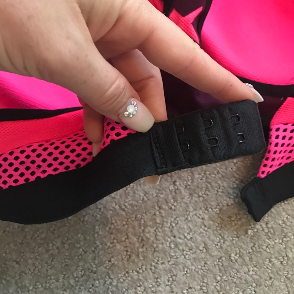 VSX Pink Mesh Sports Bra - Picture 5 of 5
