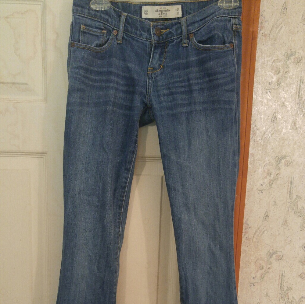 Abercrombie & Fitch Jeans!!