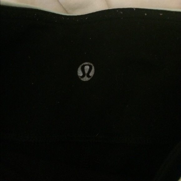 Lululemon Wunder Under cropped pants - Picture 4 of 6