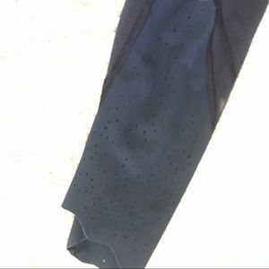 Lululemon 7/8 length mesh