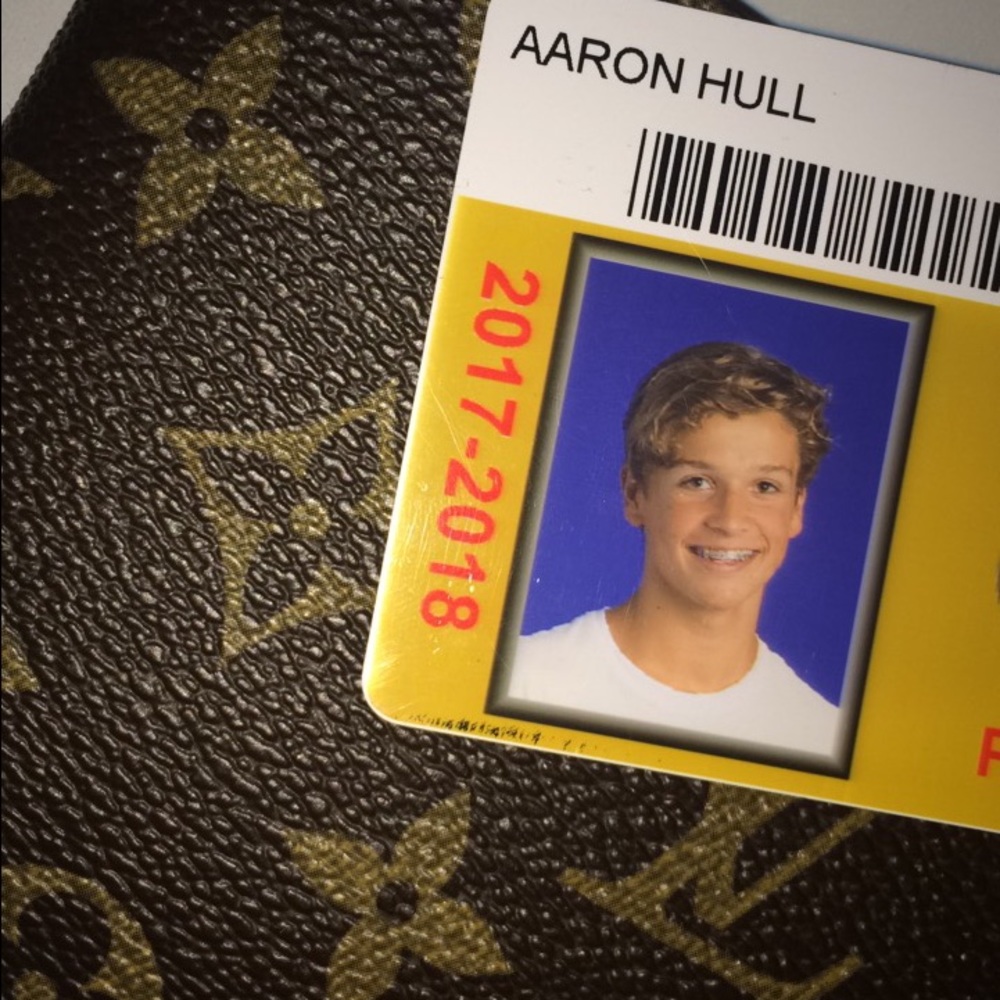 Meet your Posher, Aaron