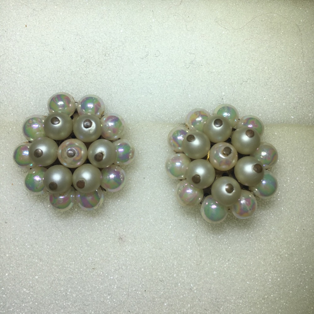 Vintage clip on earrings