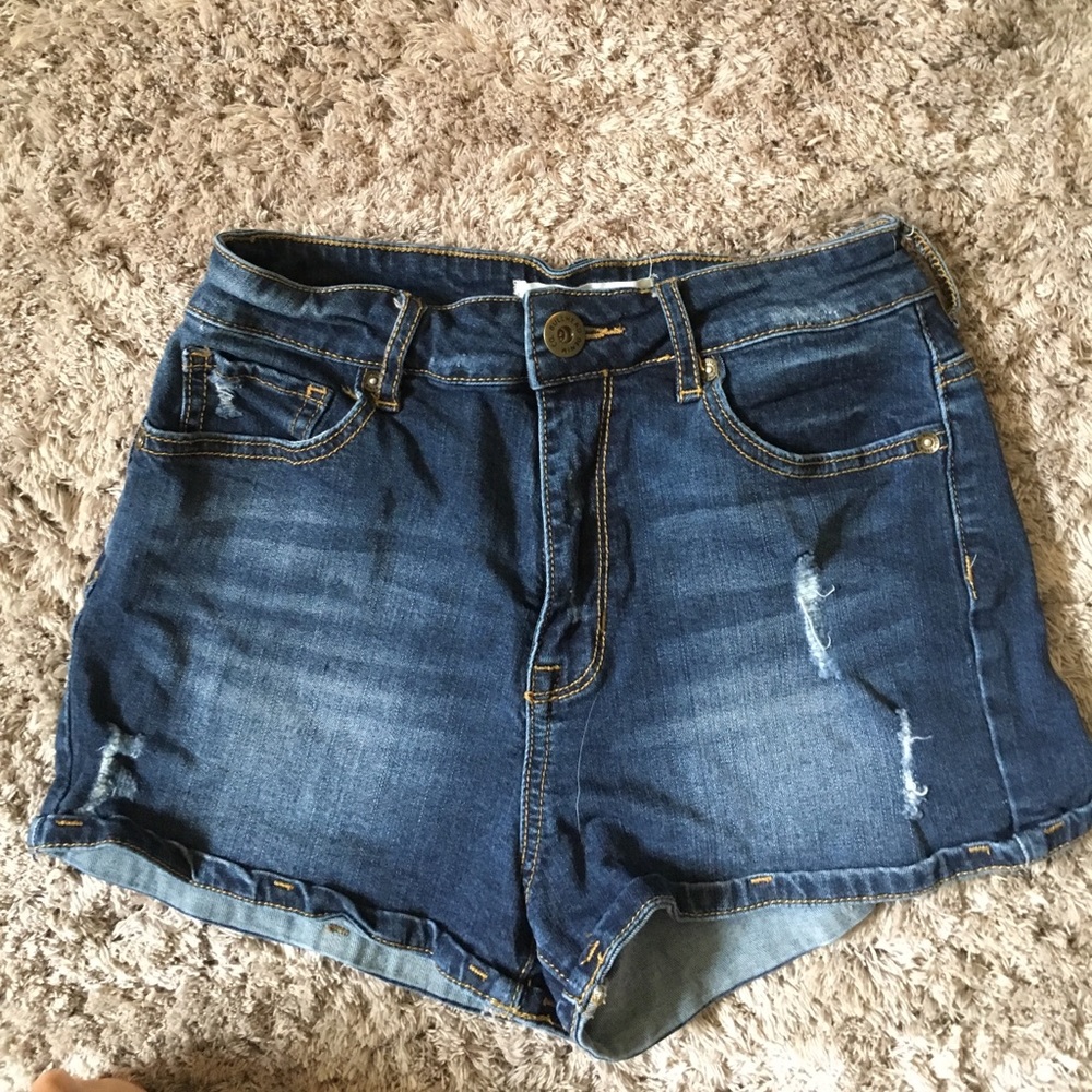 Bullhead Super High Rise Jean Shorts