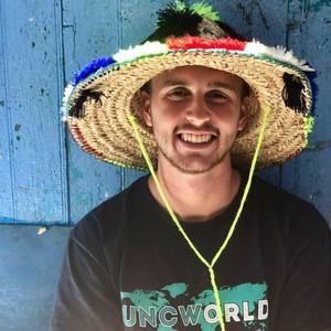 Meet your Posher, Taylor