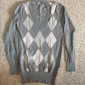 100% Merino wool argyle sweater