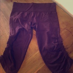 Lulu lemon yoga pants