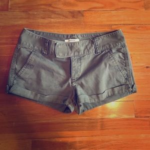 Express shorts size 4 army green