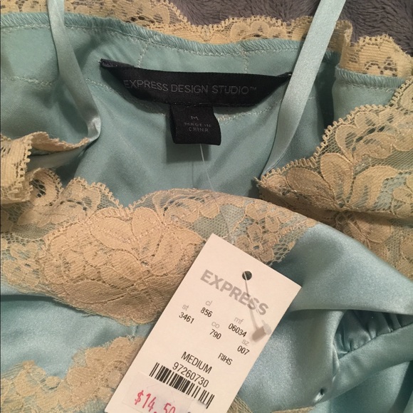 Camisole or top - Picture 3 of 3