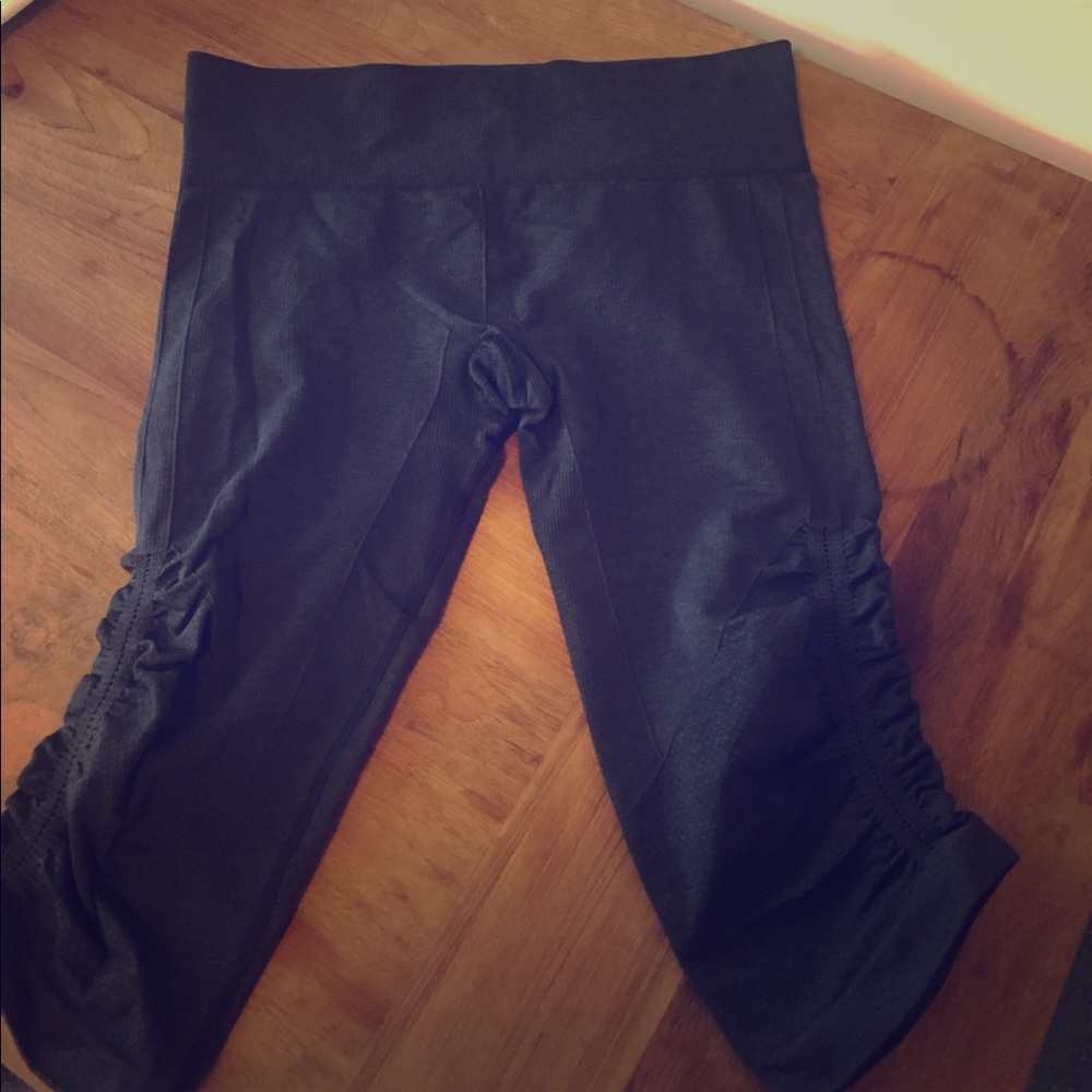 Lululemon seamless yoga pants