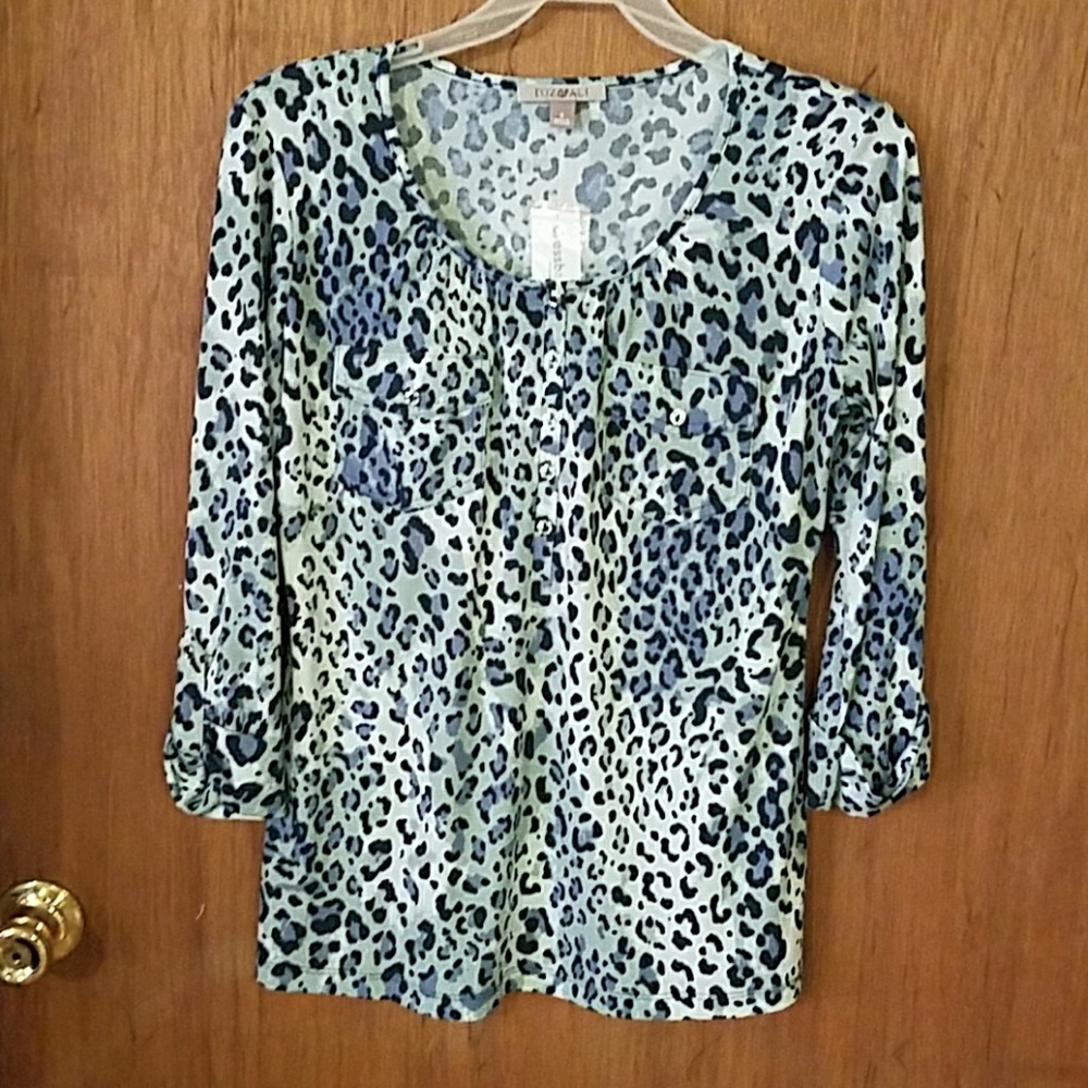 Roz &Ali top