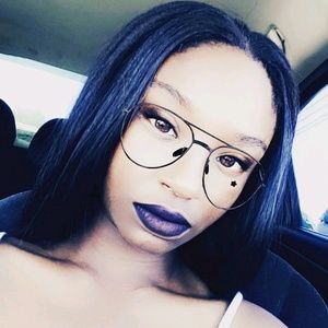 Meet your Posher, Brandy