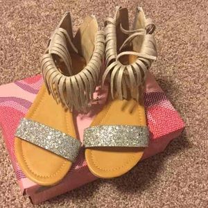 Girls size 1 sandals