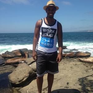 Meet your Posher, Malik