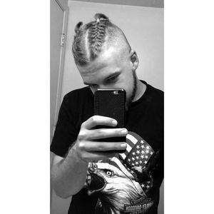 Meet your Posher, Anthony