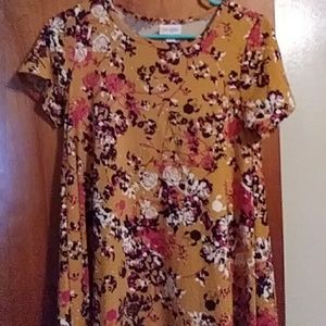 Lularoe Disney carly new w/o tags