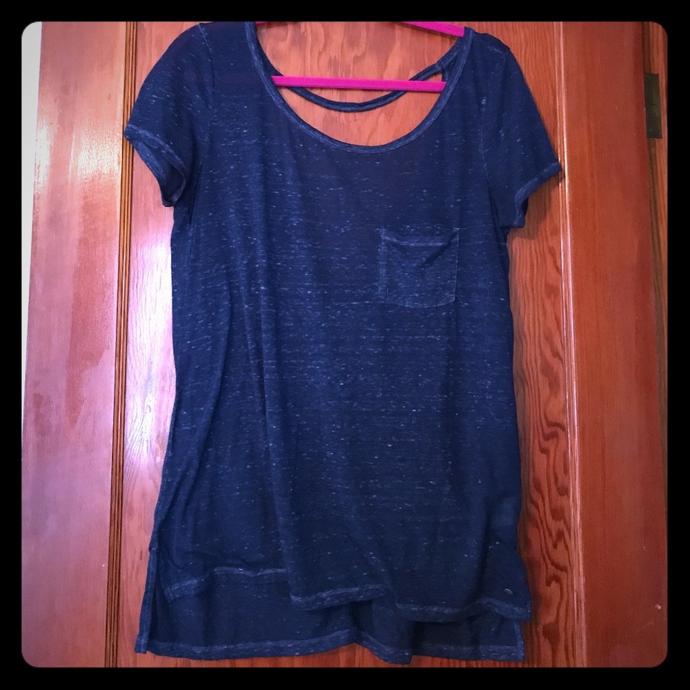 American Eagle flowy tee