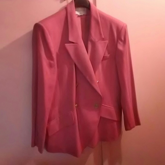 Clothing - Picture 2 of 3