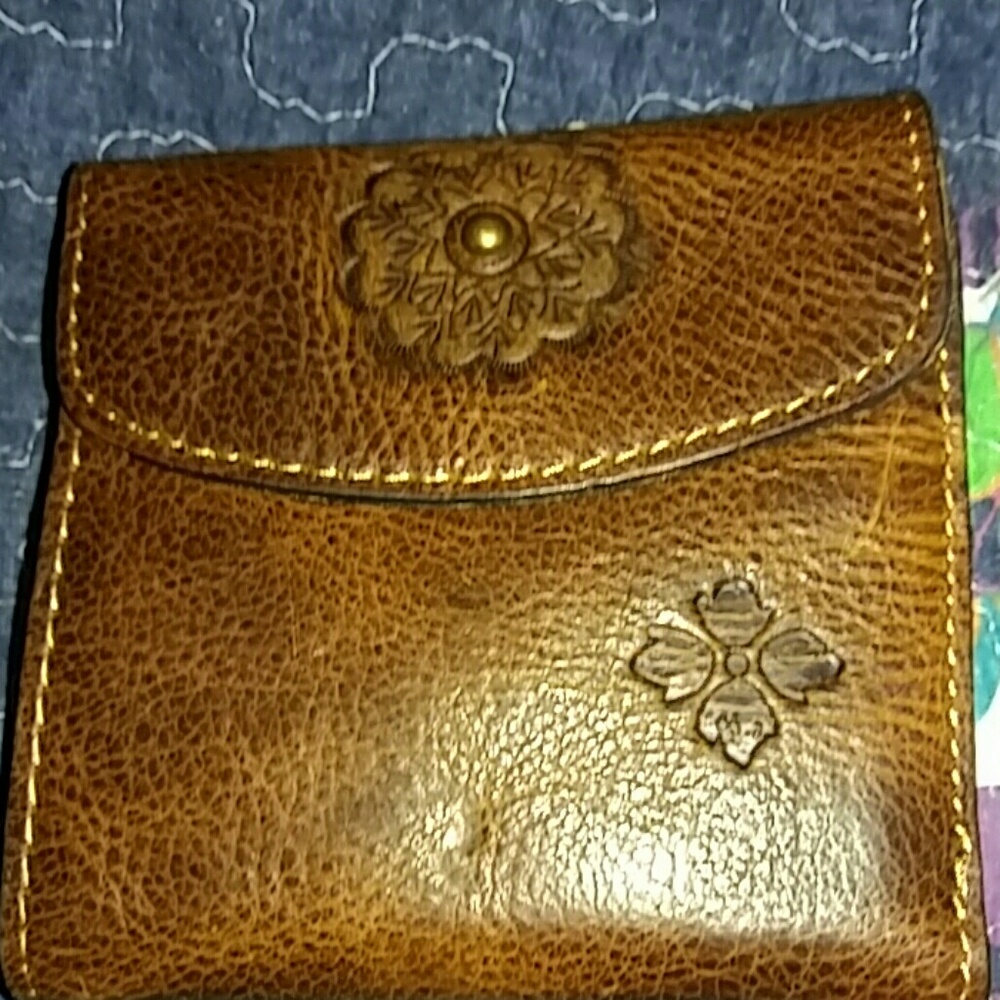 Patricia Nash wallet excellent condition