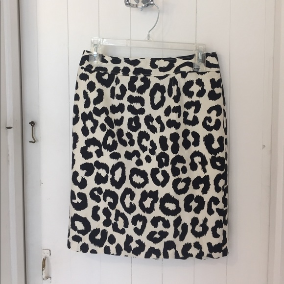 Ann Taylor Loft leopard print pencil skirt Size 4 - Picture 1 of 3