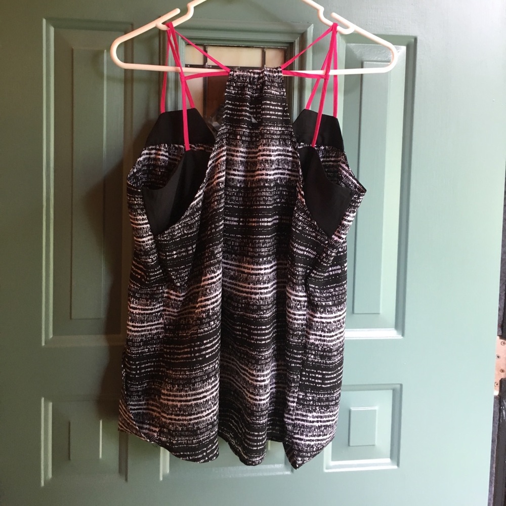 Tank top - Picture 3 of 3