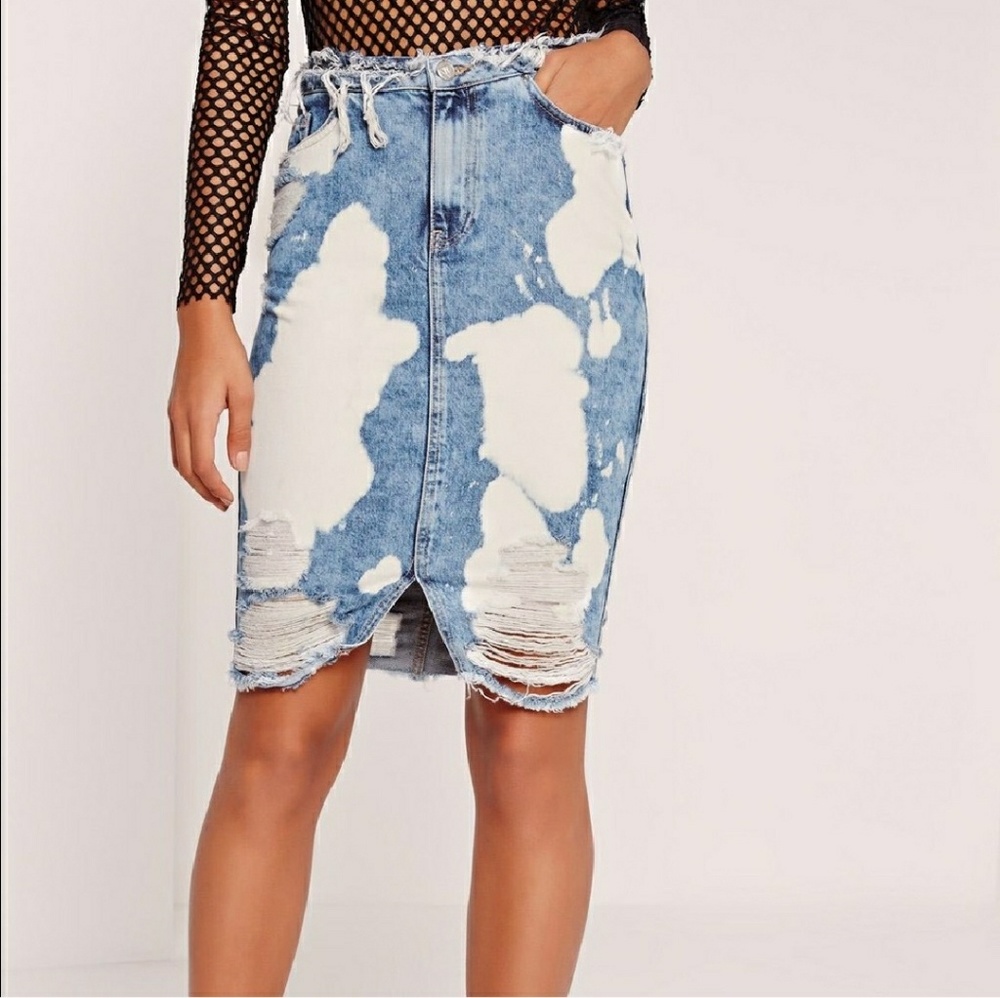 NWT Missguided bleach distressed hem midi skirt