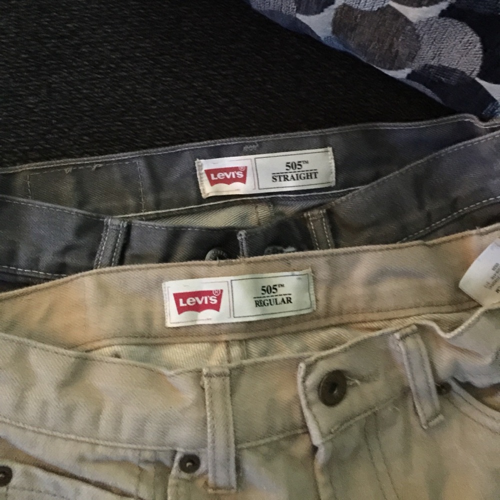 Two pair Levi jeans fairly new ✅SOLD✅