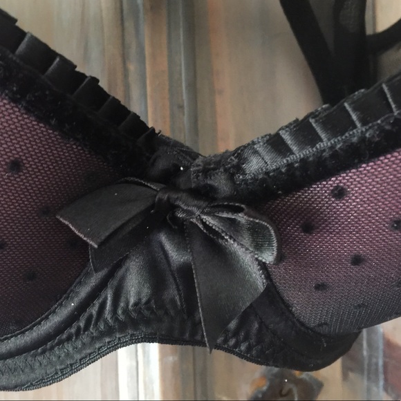 Marilyn Monroe bra - Picture 4 of 5